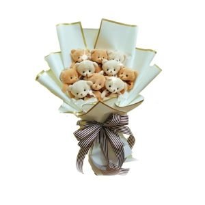 Adorable mini bear bouquet