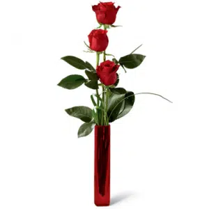 3pcs Red Roses in Vase to Taguig