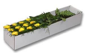 12 Yellow Roses in Box